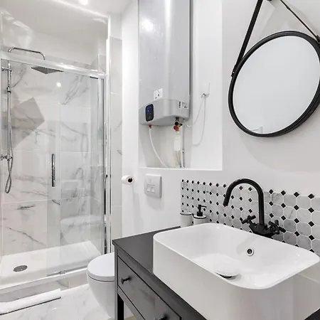 Appartement Quartier Plaine-Monceau 8P Rdc Appartamento Parigi