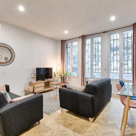 Appartement Quartier Plaine-Monceau 8P Rdc Apartamento *